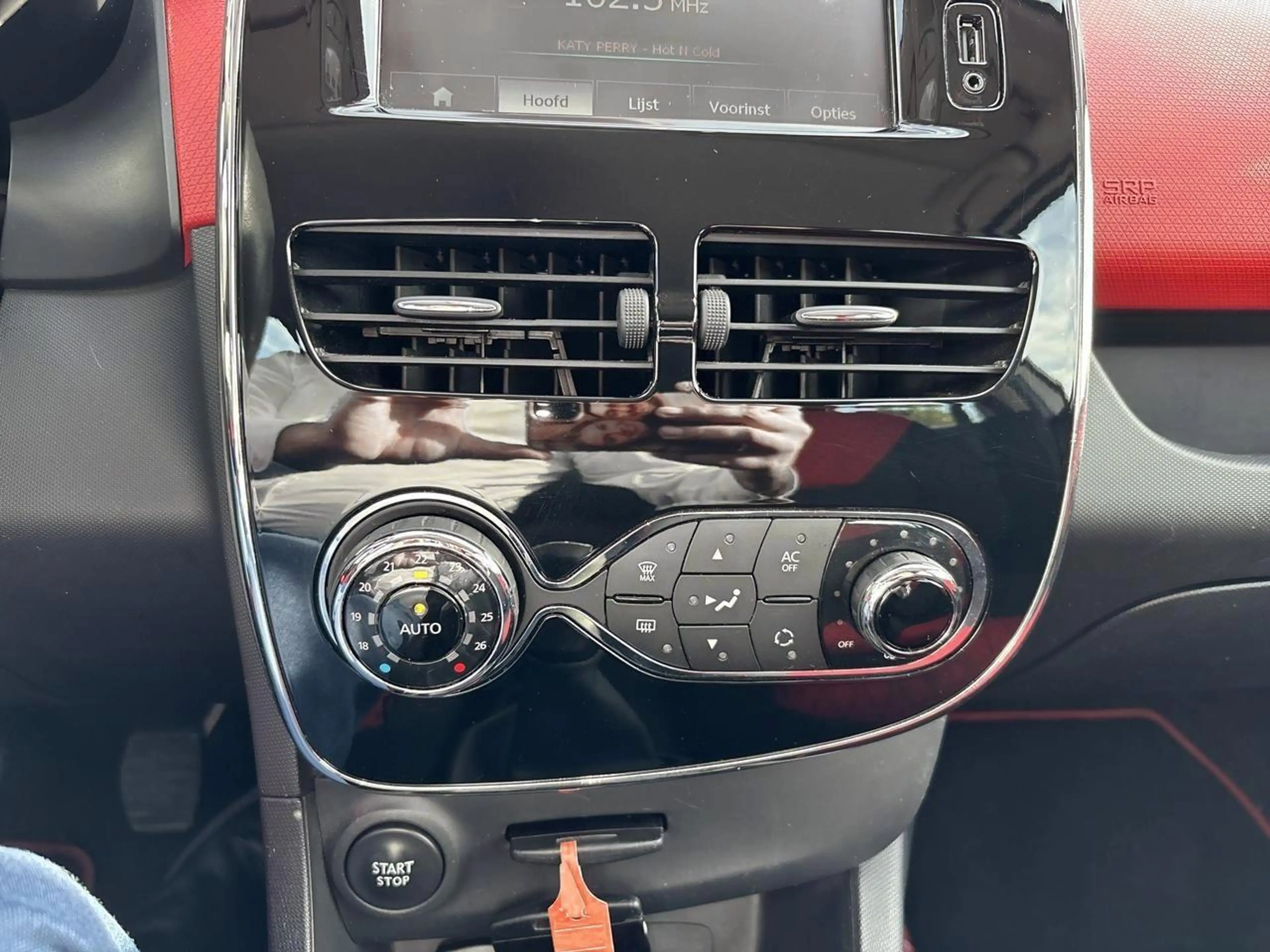 Renault Clio Energy TCe 90 Dynamique — photo 13