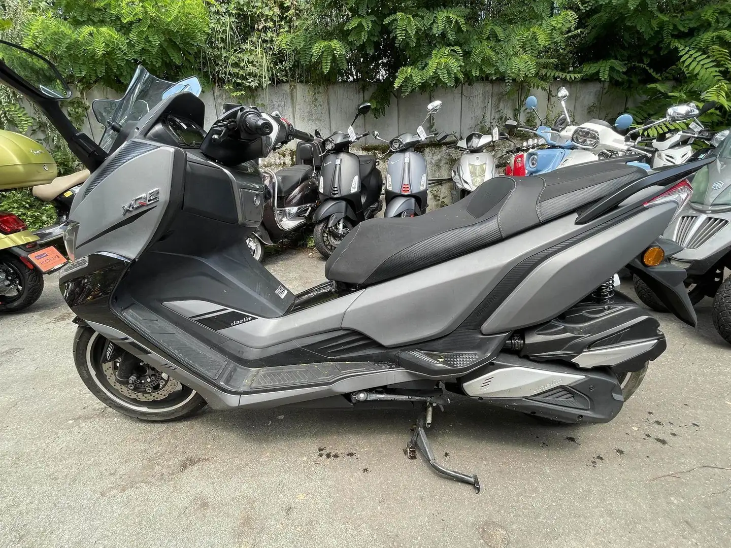 Daelim XQ2 250 ABS TÜV neu Keyless-Go Zilver - 2