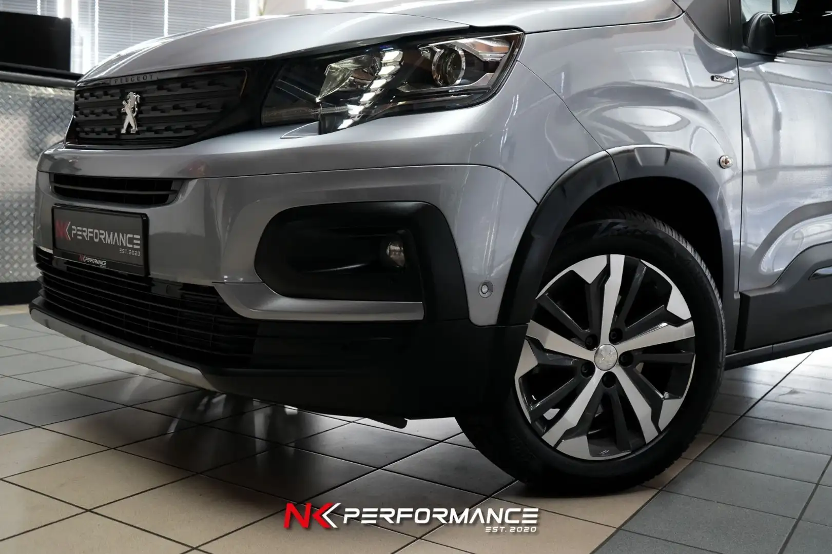 Peugeot Rifter Allure EAT8 130 L2 GT Line/ 7 SITZE / AHK Gris - 2