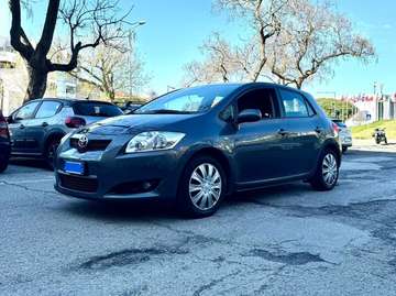 Auris 5p 1.6 dual Benzina/GPL