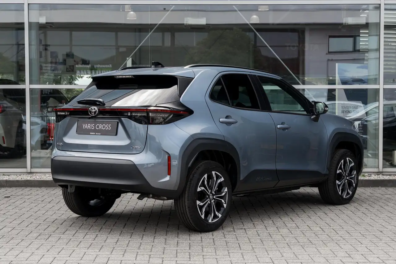 Toyota Yaris Cross 1.5 Hybrid 130 First Edition Comfort Pack, миниатюра 2