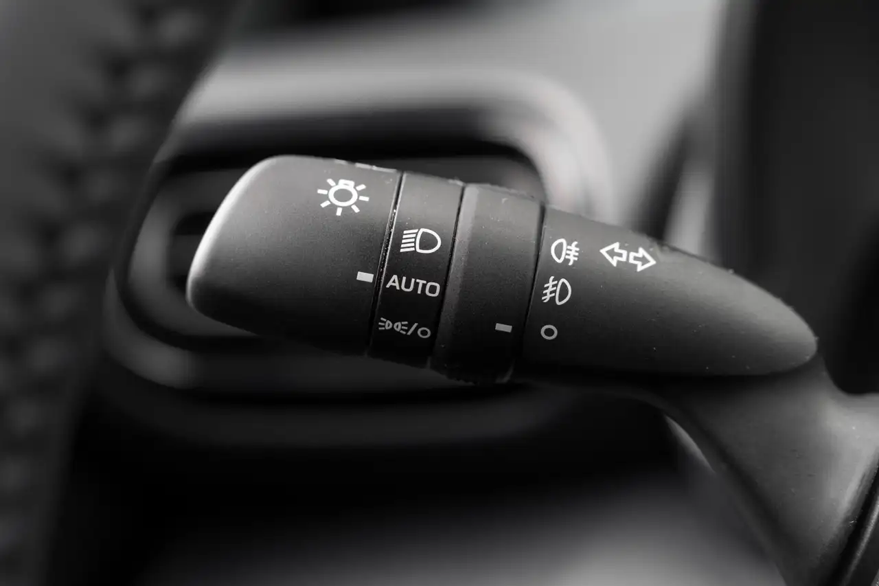 Toyota Yaris Cross 1.5 Hybrid 130 First Edition Comfort Pack, миниатюра 30