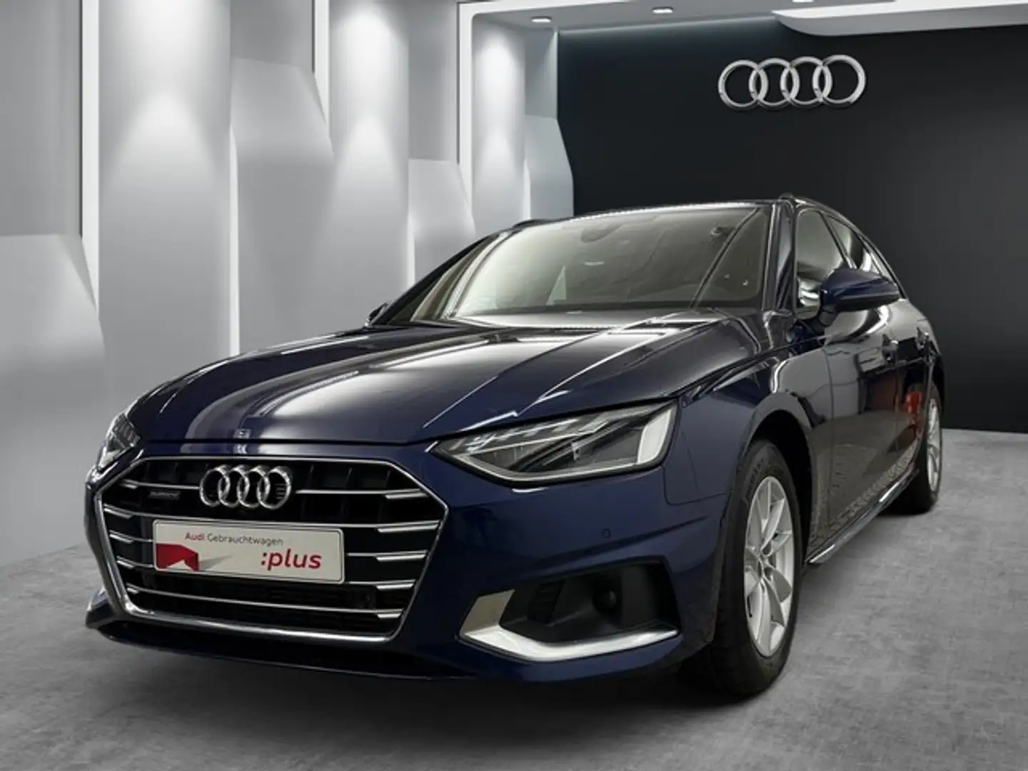 Audi A4 Avant 40 TFSI qua LEDER AHK LED PANO STANDH Blau - 1