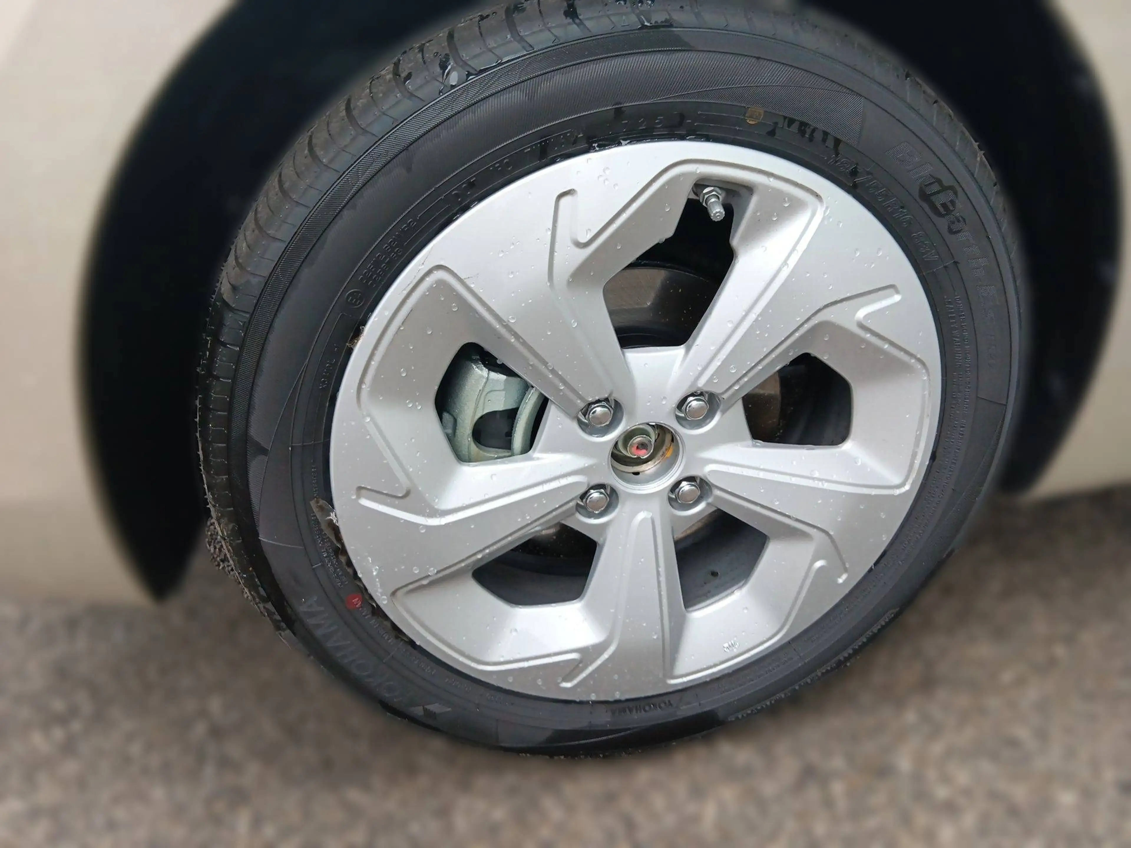 Suzuki Swift Swift 1.2 Hybrid Shine — photo 4