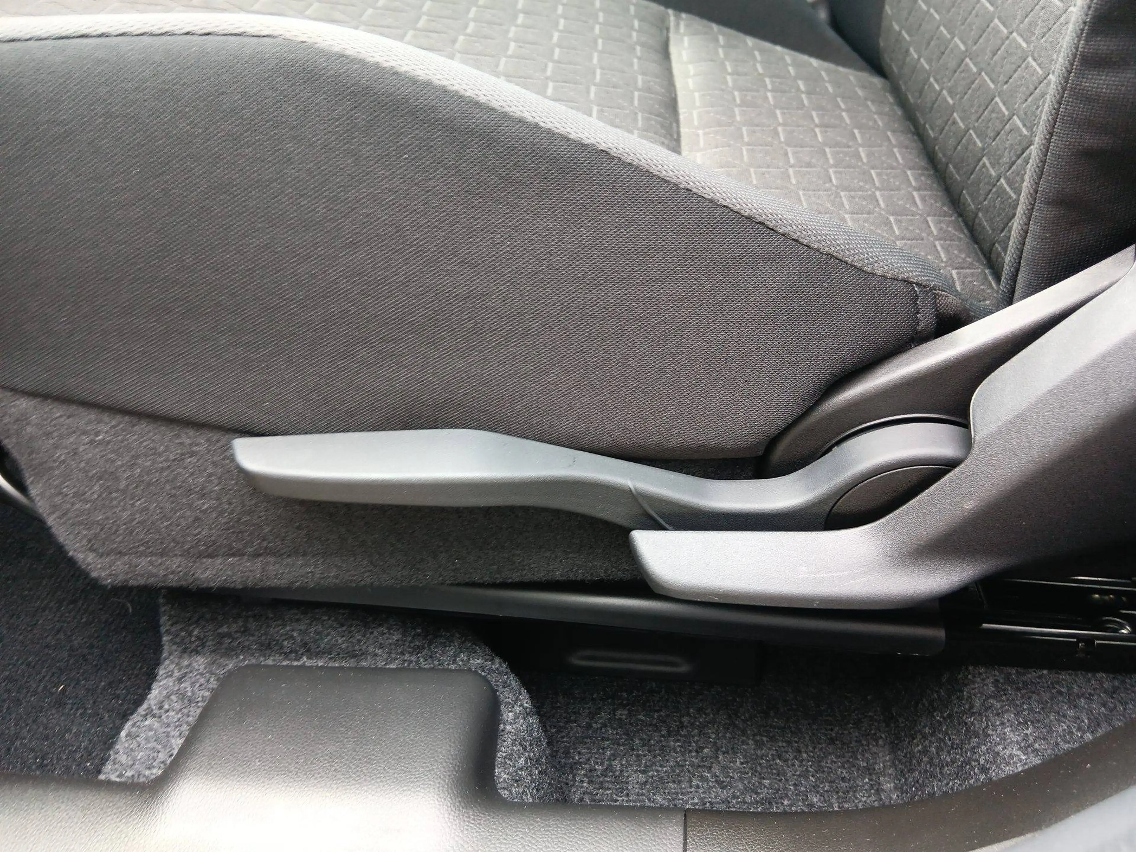 Suzuki Swift Swift 1.2 Hybrid Shine — photo 11