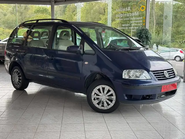 Volkswagen Sharan 🟩 2.0 ESSENCE 115CH - AUTOMATIQUE - CRUISE - AIRCO - 7 PLACES