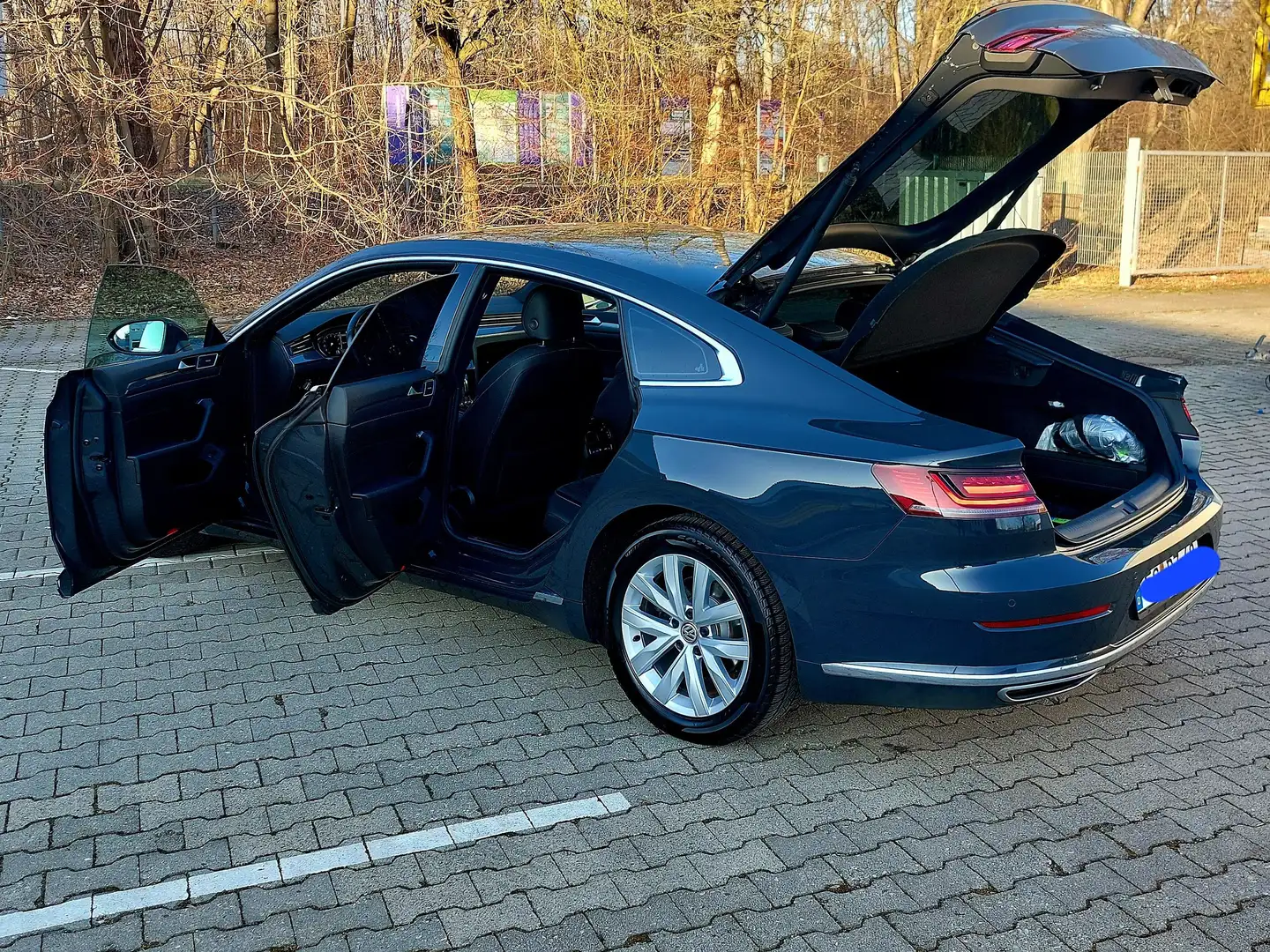 Volkswagen Arteon Arteon+2.0+TSI+DSG+R-Line+Edition Grau - 1