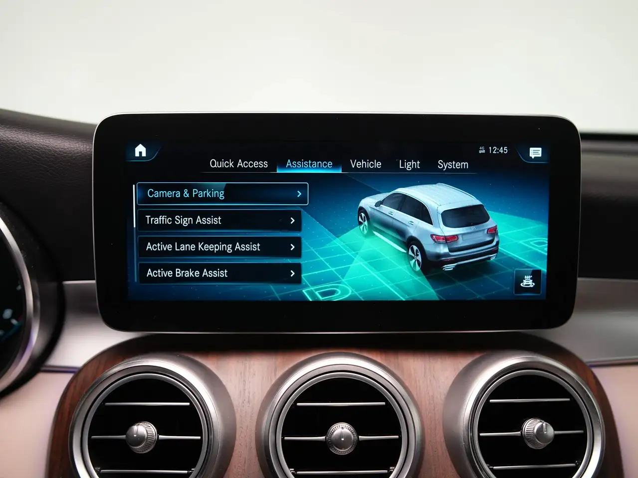Mercedes-Benz GLC photo Mercedes-Benz GLC