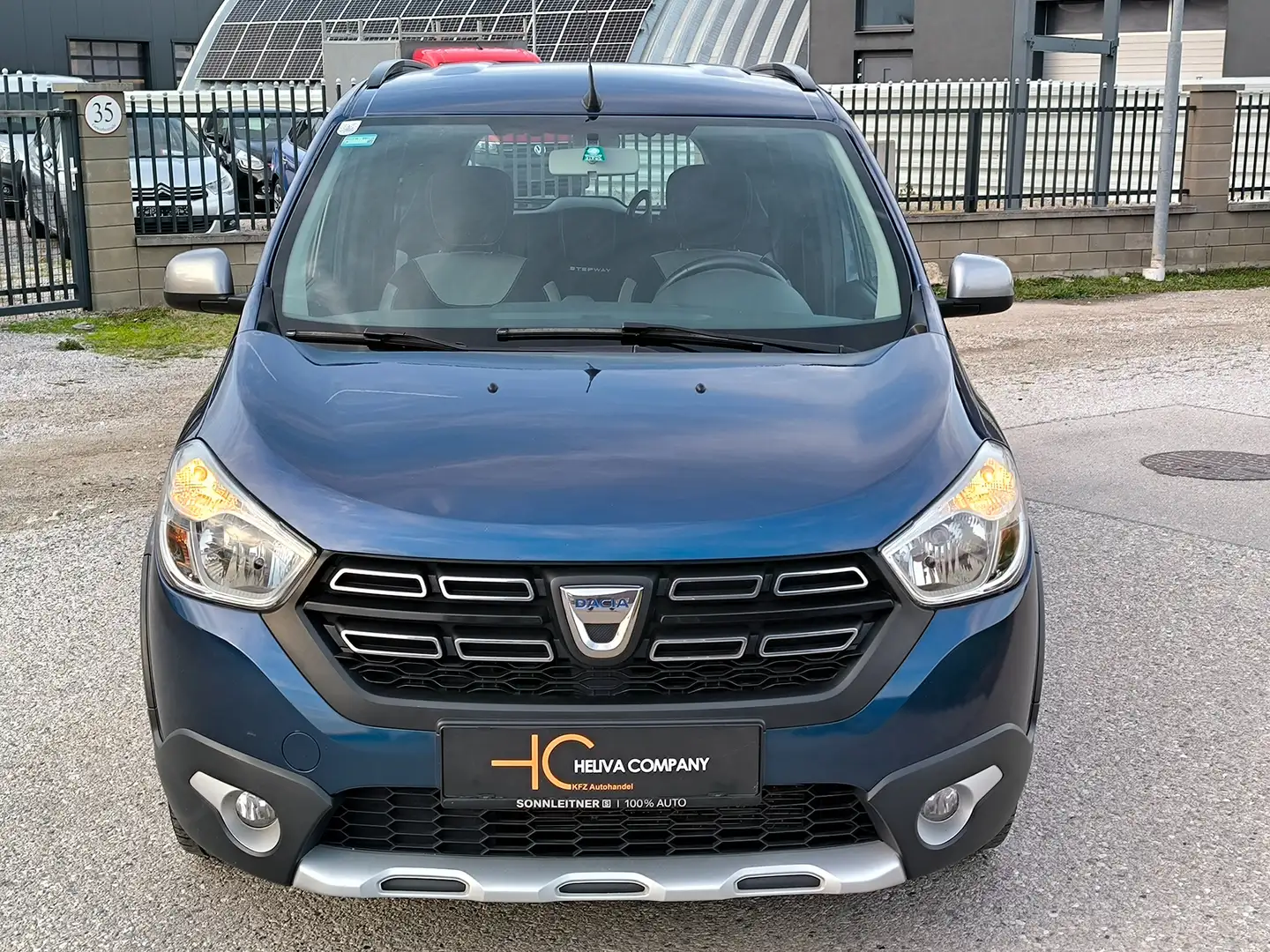 Dacia Lodgy Lodgy Stepway SCe 100 S Blau - 2