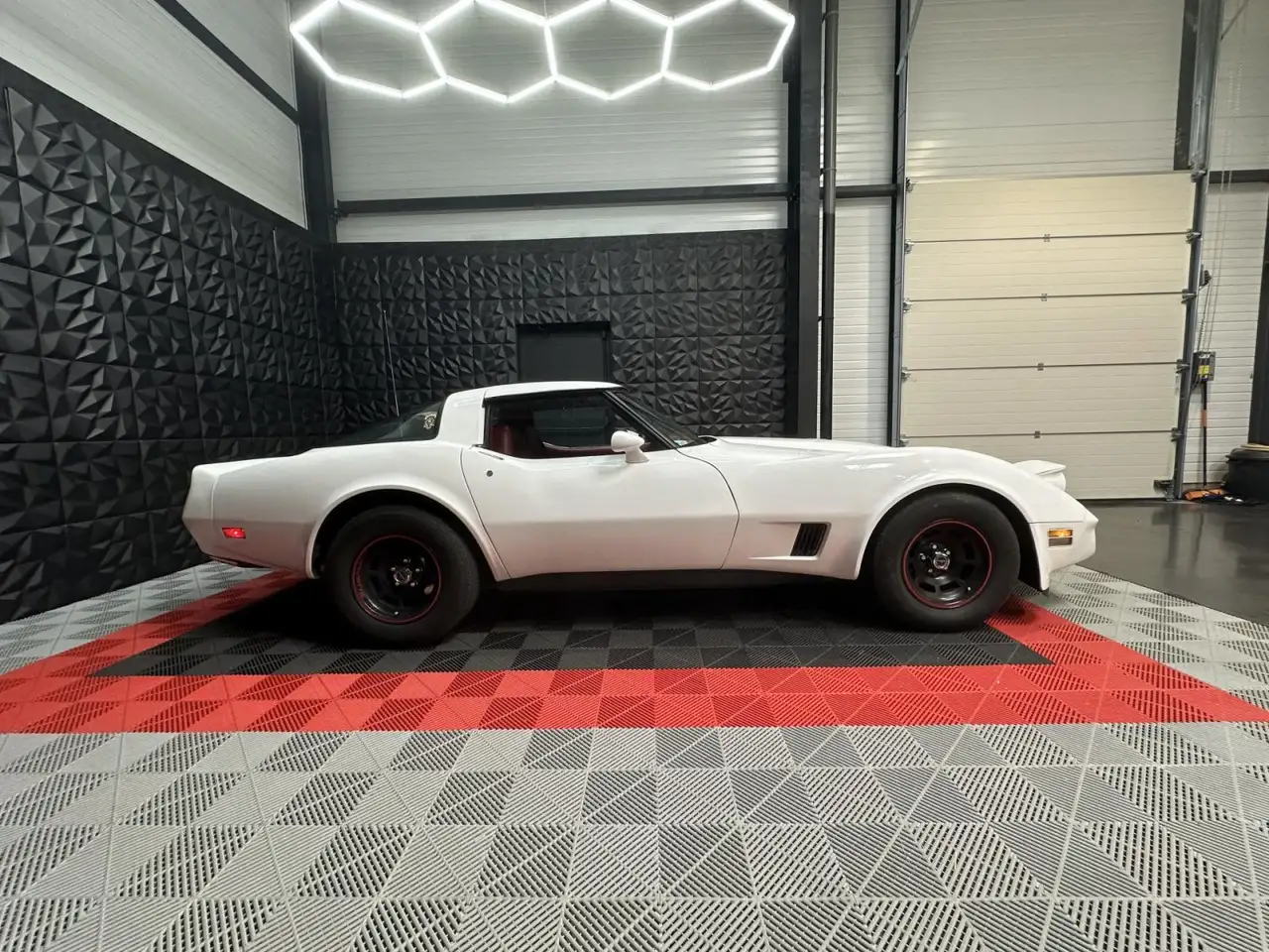 Chevrolet Corvette 1981 - 3e MAIN - DOCUMENTATION DORIGINE - MOTEUR NEUF - GARANTIE 12 MOIS, foto 5