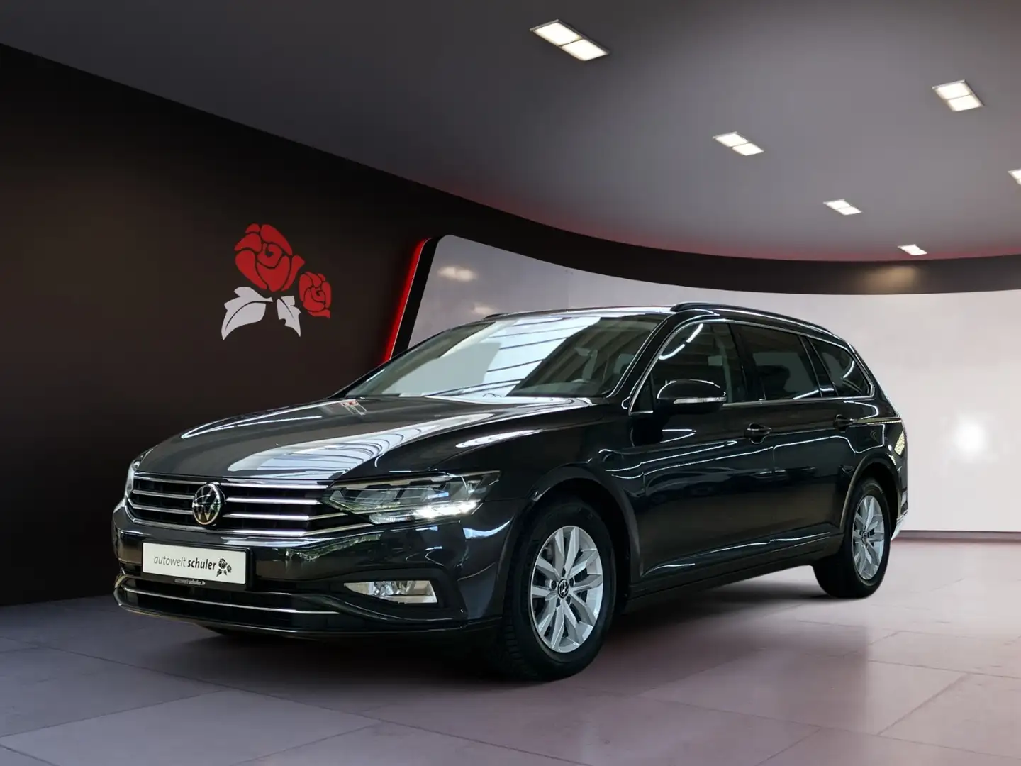 Volkswagen Passat Variant 1.5 TSI DSG Business AHK LED Navi SHZ Grau - 2