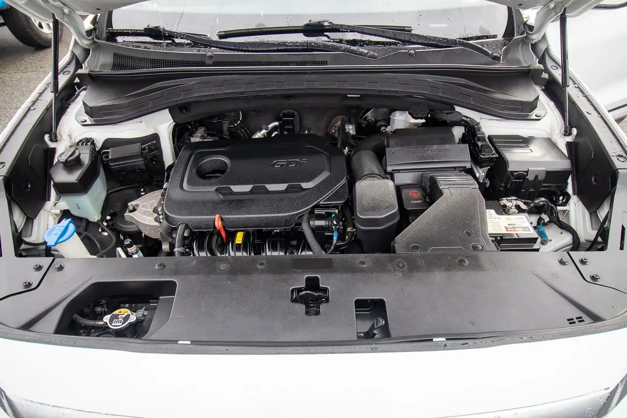Hyundai SANTA FE снимка Hyundai SANTA FE
