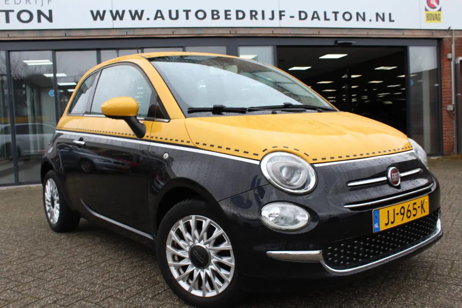 Fiat 500 0.9 TwinAir Turbo Lounge 1e EIGENAAR / AIRCO / NAV Zwart - 2