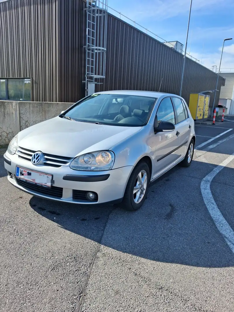 Volkswagen Golf GOLF 5 | 1,6 FSI Automatik - 1