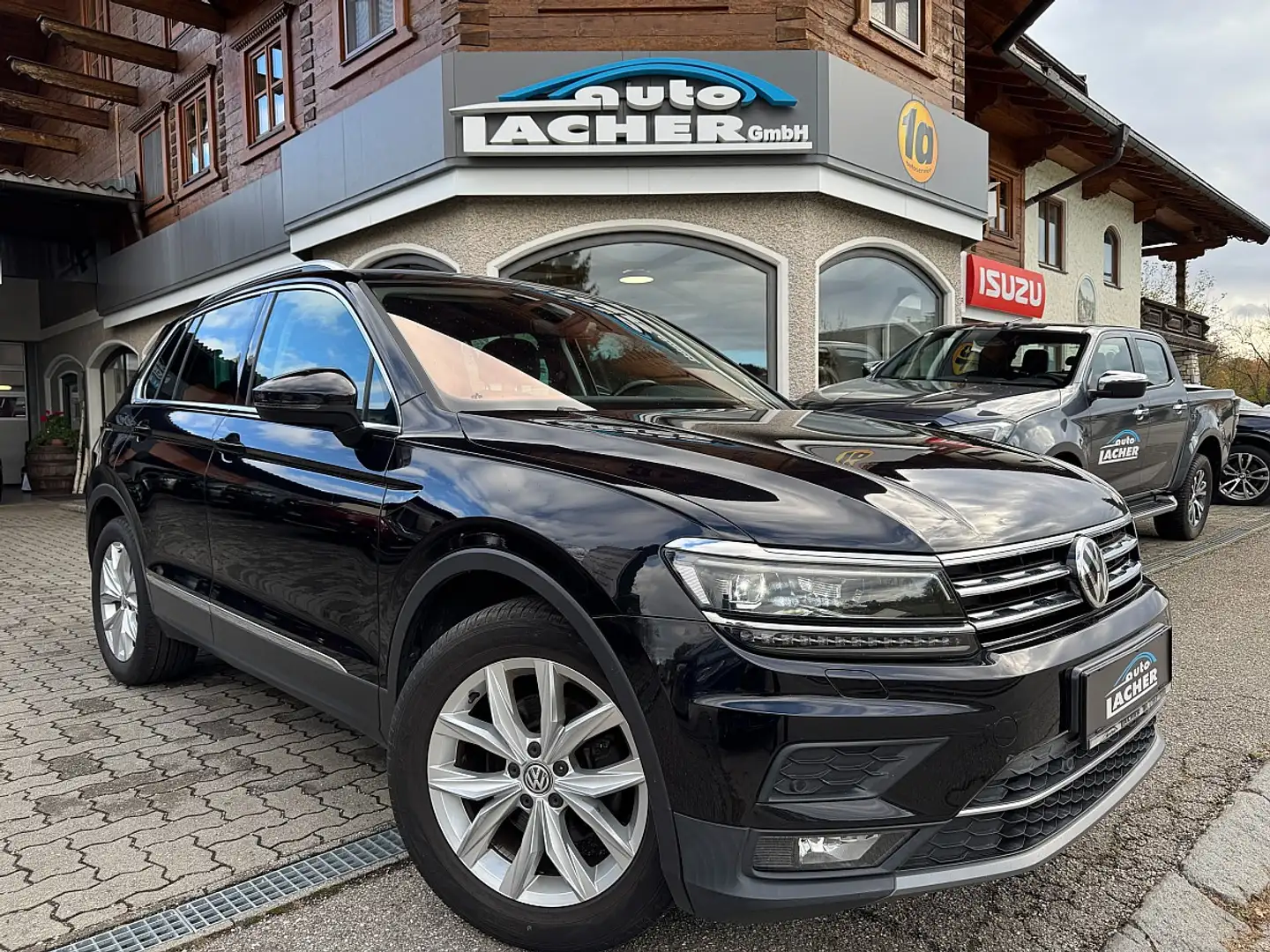 Volkswagen Tiguan 2,0 TDI SCR Highline DSG*LED*AHK*Virtual Cockpit* Schwarz - 1