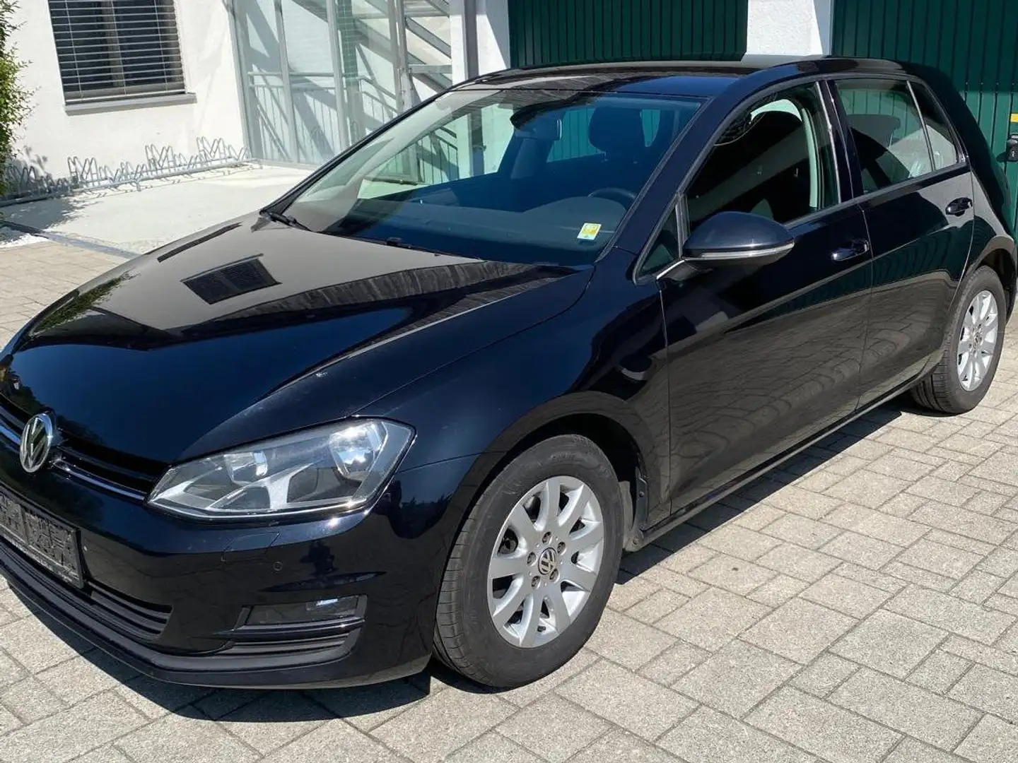 Volkswagen Golf Golf Trendline 1,6 BMT TDI DPF Trendline Schwarz - 2