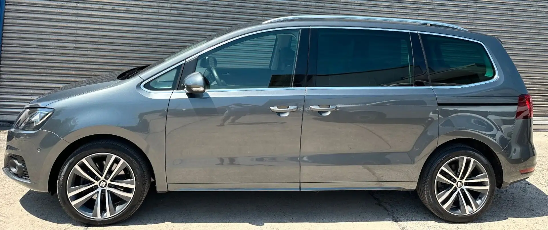 SEAT Alhambra FR-Line*7-SITZE*NAVI*BI-XEN*KAMERA*AHK* Gris - 2