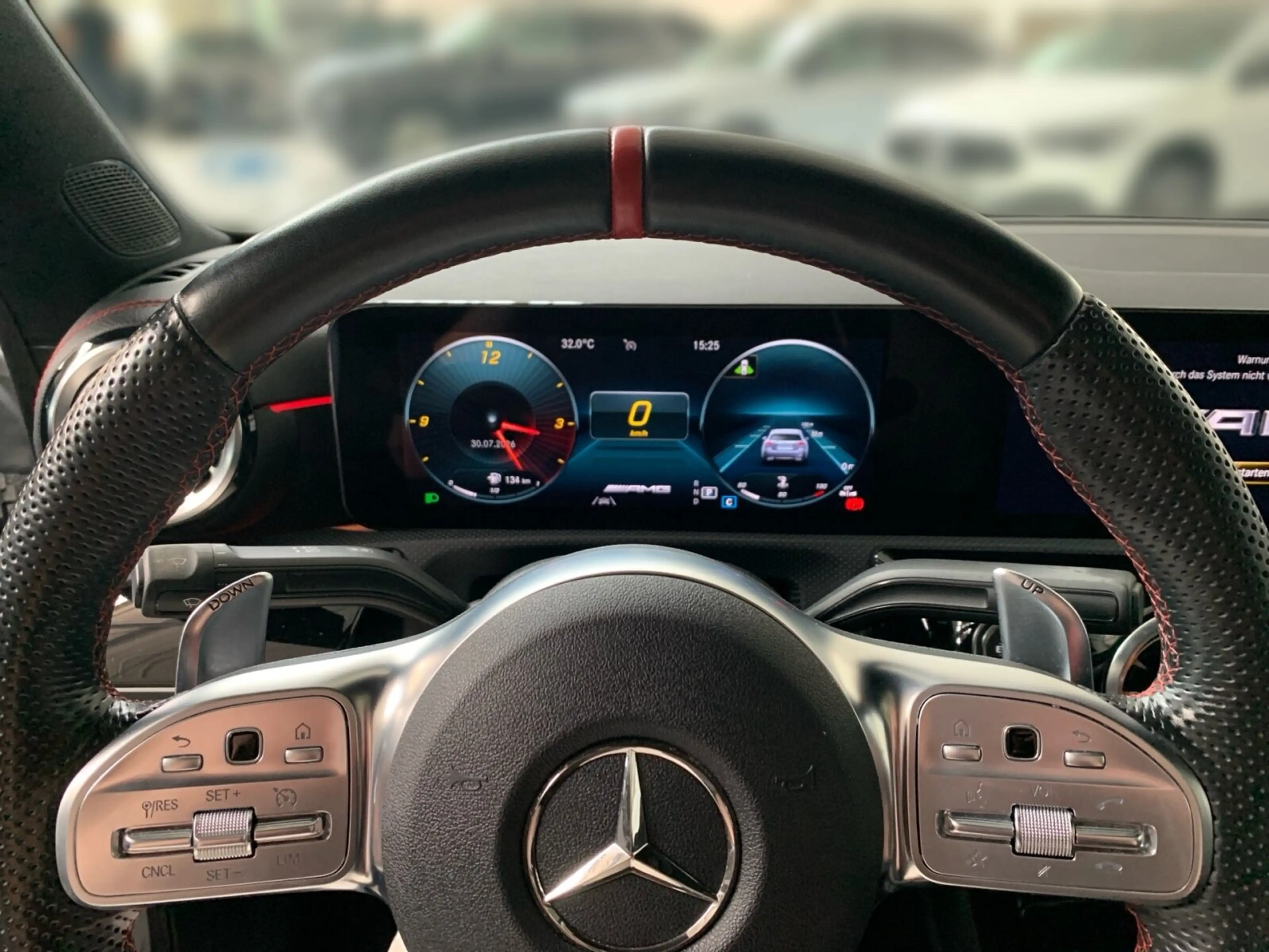 Mercedes-Benz CLA 35 AMG AMG CLA 35 4M Coupé *NIGHT*PANO*RFK*MBEAM*TEMP* — photo 8