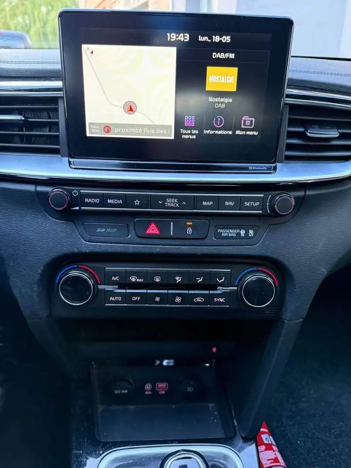 Kia Ceed 1.4i More, миниатюра 11
