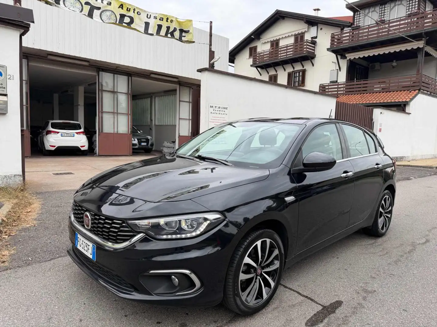Fiat Tipo 1.6 Mjt S&S DCT 5 porte Lounge Nero - 1
