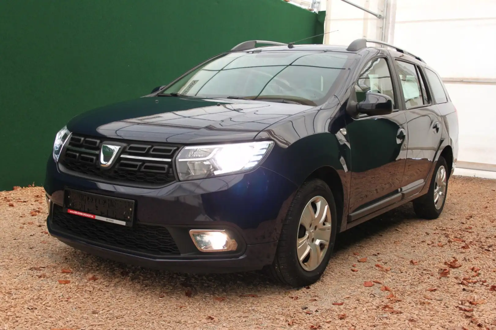 Dacia Logan Kombi/ Klima/ Bluetooth/ 55 tkm/1.Hd. Blau - 2