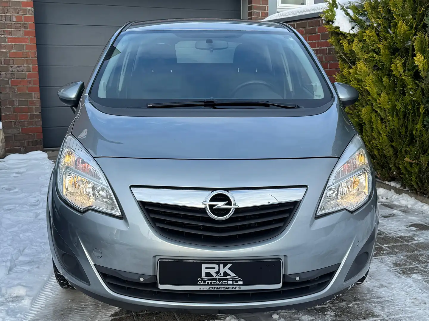 Opel Meriva Edition AUTOMATIK Grau - 2