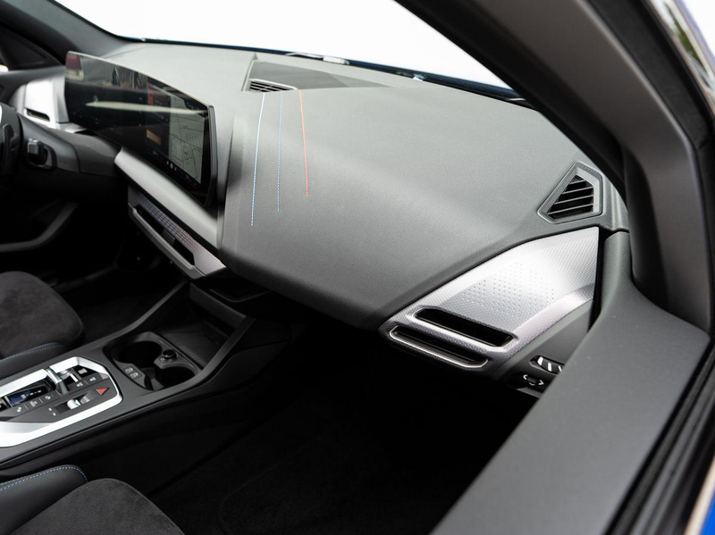 BMW 120 M-Sport AHK PANO AdLED KoZg SHZ SpieglP ParkA — photo 14