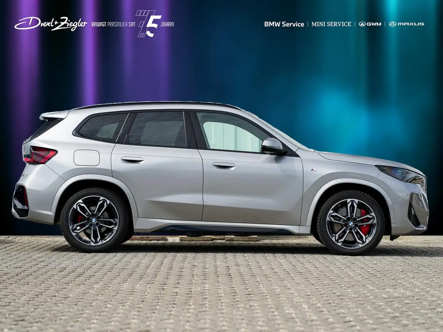 BMW X1 sDrive20i M-Sport PRO 19" AHK PANO KoZg AdLED Silber - 2