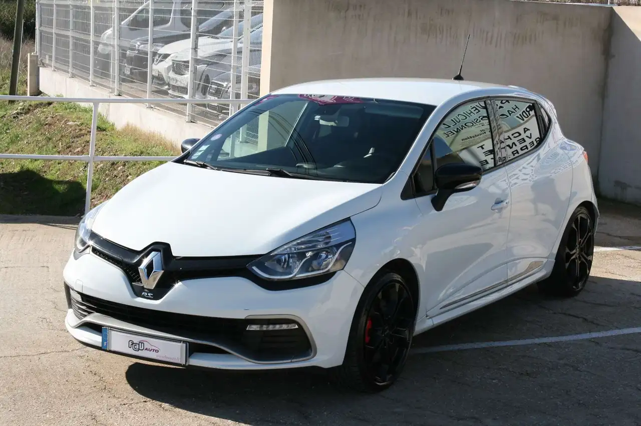 Renault Clio 1.6 T 200CH RS EDC