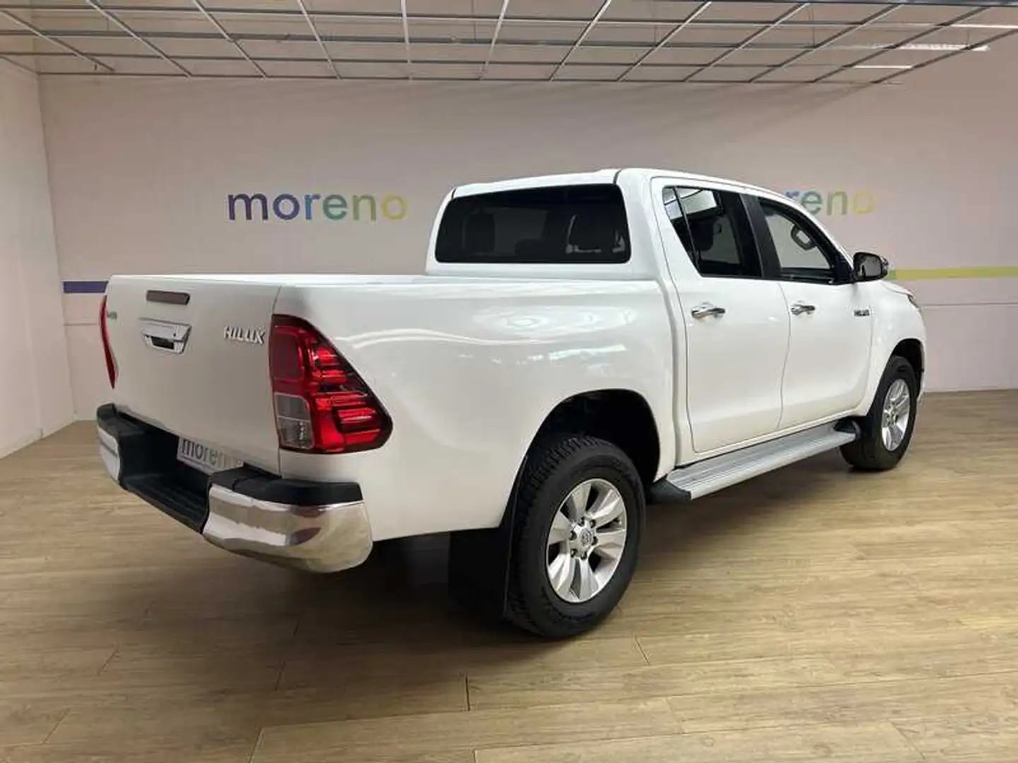 Toyota Hilux 2.4 d-4d double cab Lounge 4wd Blanco - 2