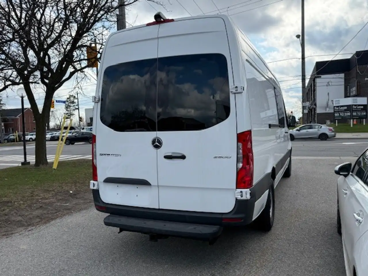 Mercedes-Benz Sprinter снимка Mercedes-Benz Sprinter