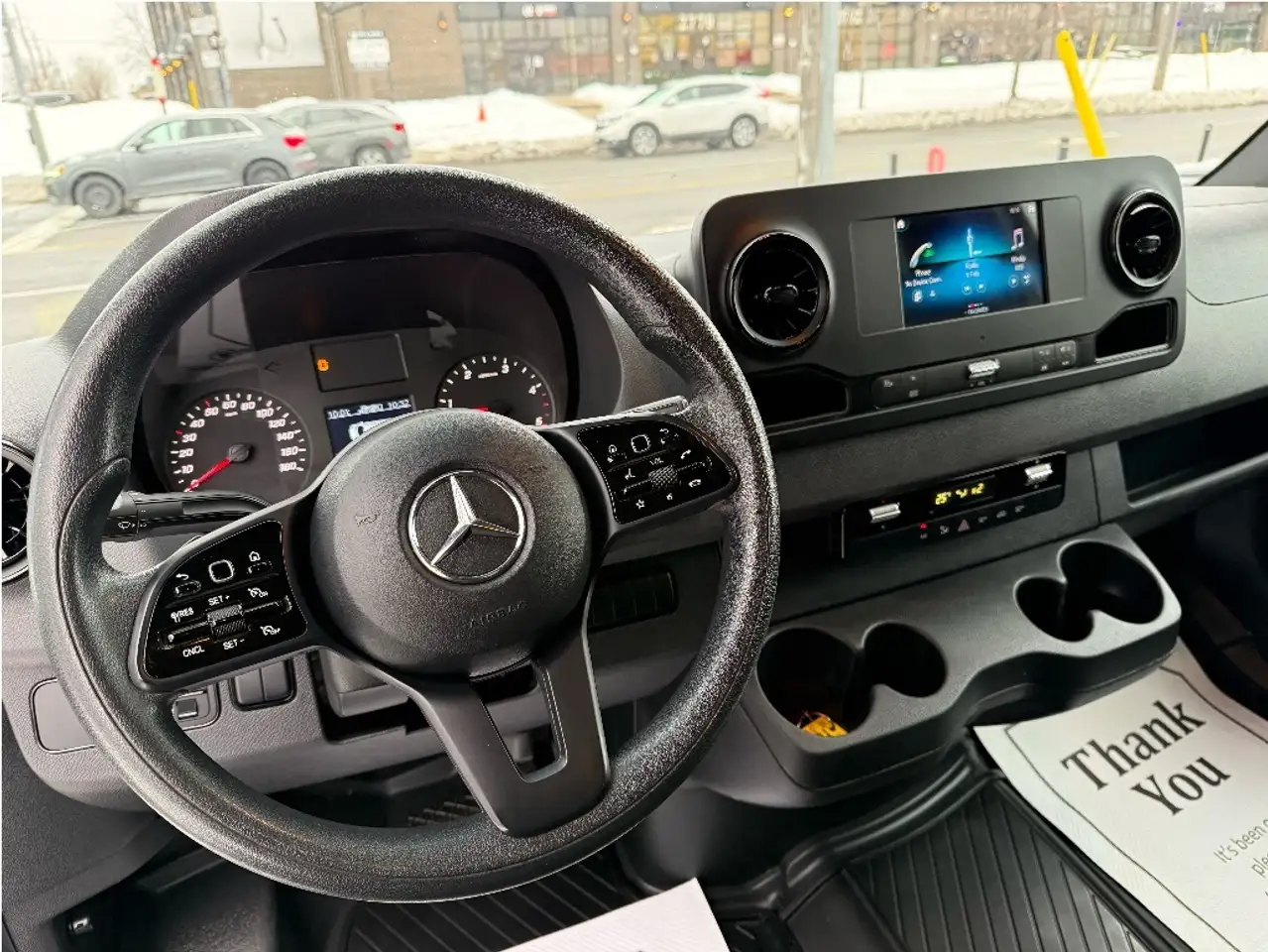 Mercedes-Benz Sprinter снимка Mercedes-Benz Sprinter