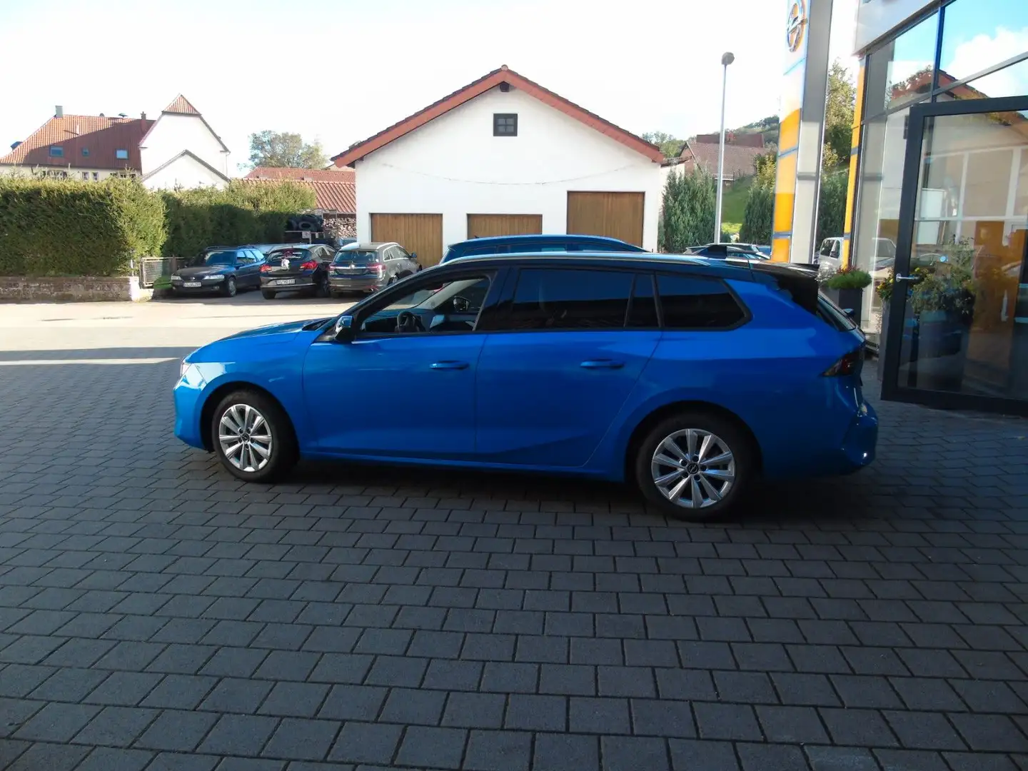Opel Astra L Sports Tourer Elegance Blau - 2