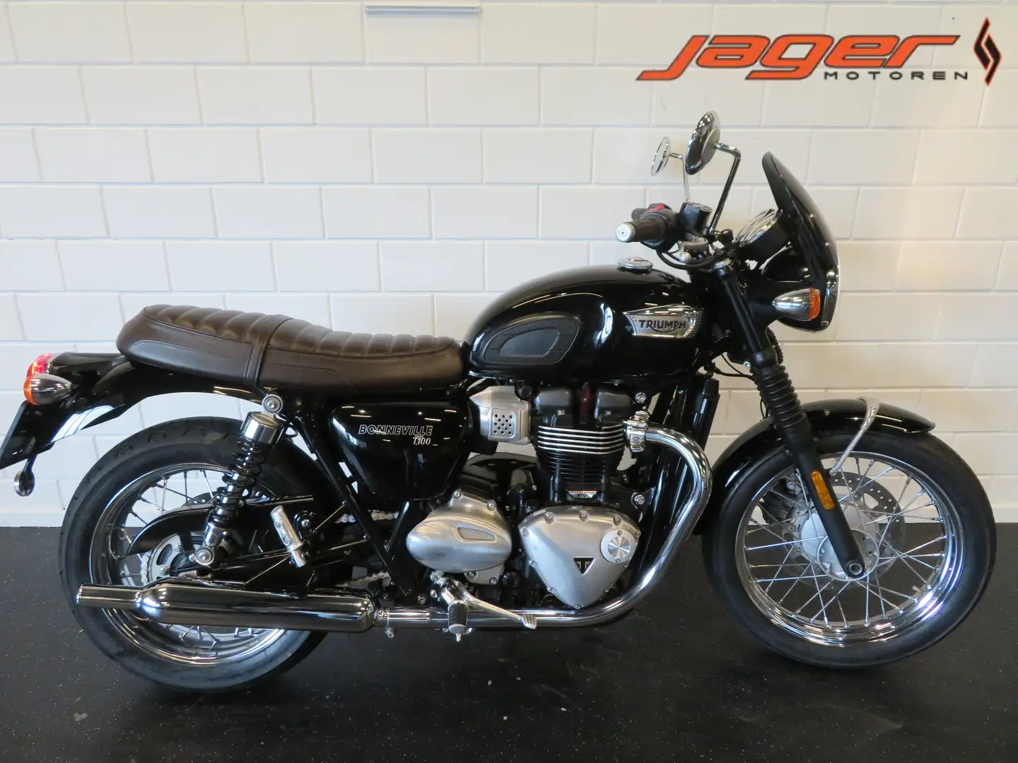 Triumph Bonneville T100 NIEUWSTAAT! HISTOR Zwart - 1