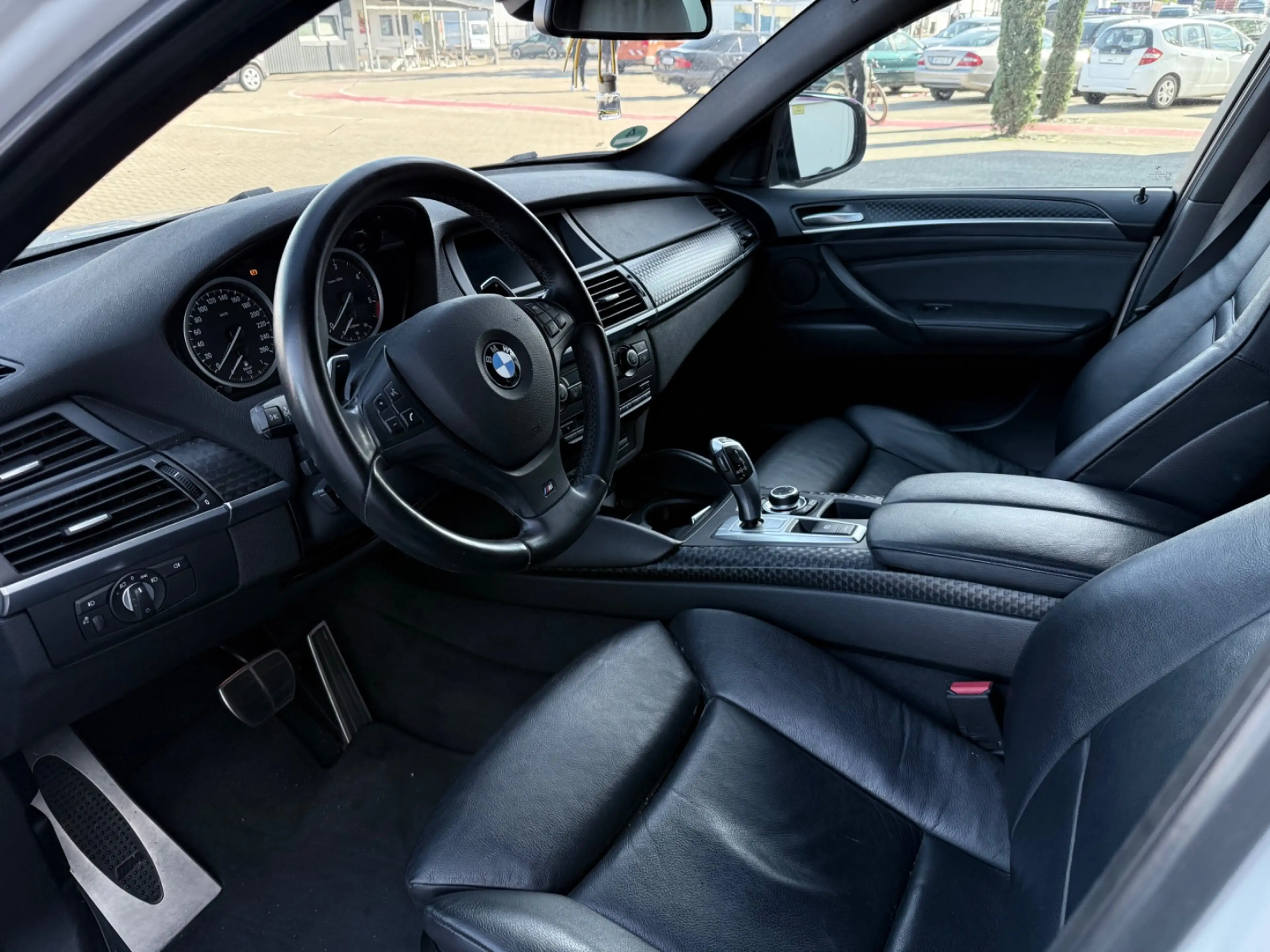 BMW X6 xDrive 40 d *PDC*XENON*KLIMAAUT*ELHK*LEDER — photo 9