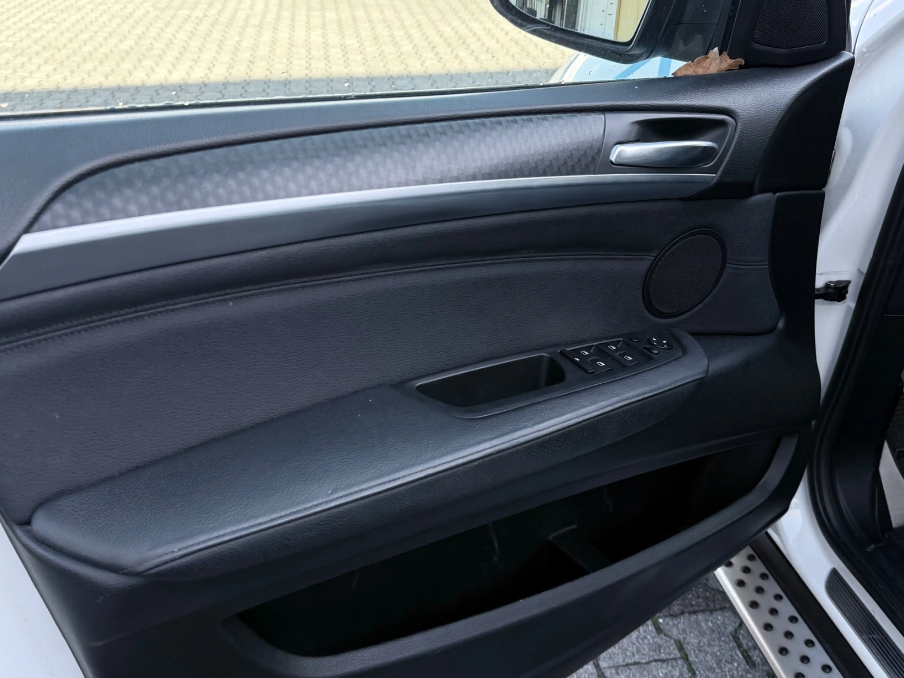 BMW X6 xDrive 40 d *PDC*XENON*KLIMAAUT*ELHK*LEDER — photo 10