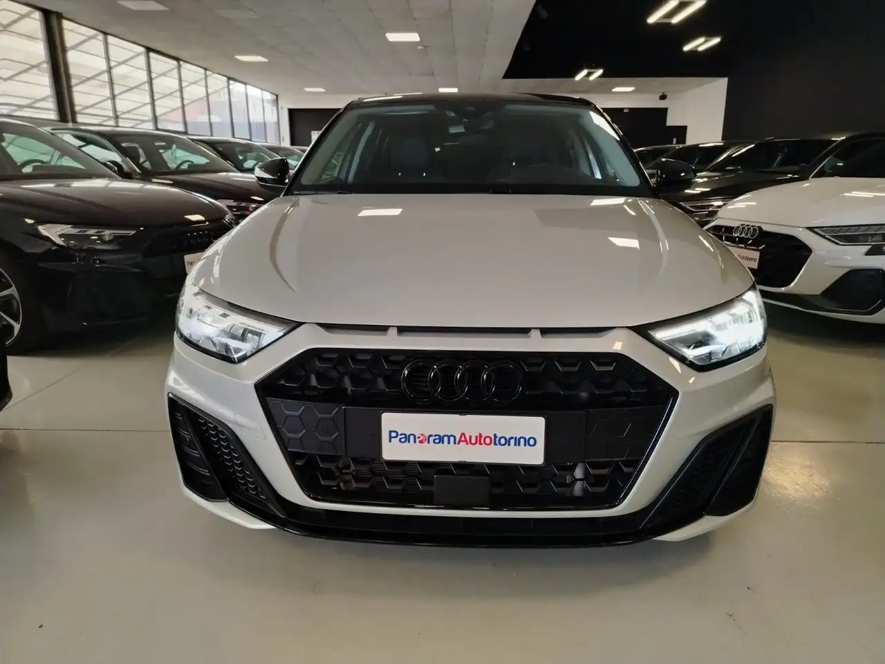 Audi A1 SPB 30 TFSI S tronic Identity Black, миниатюра 5