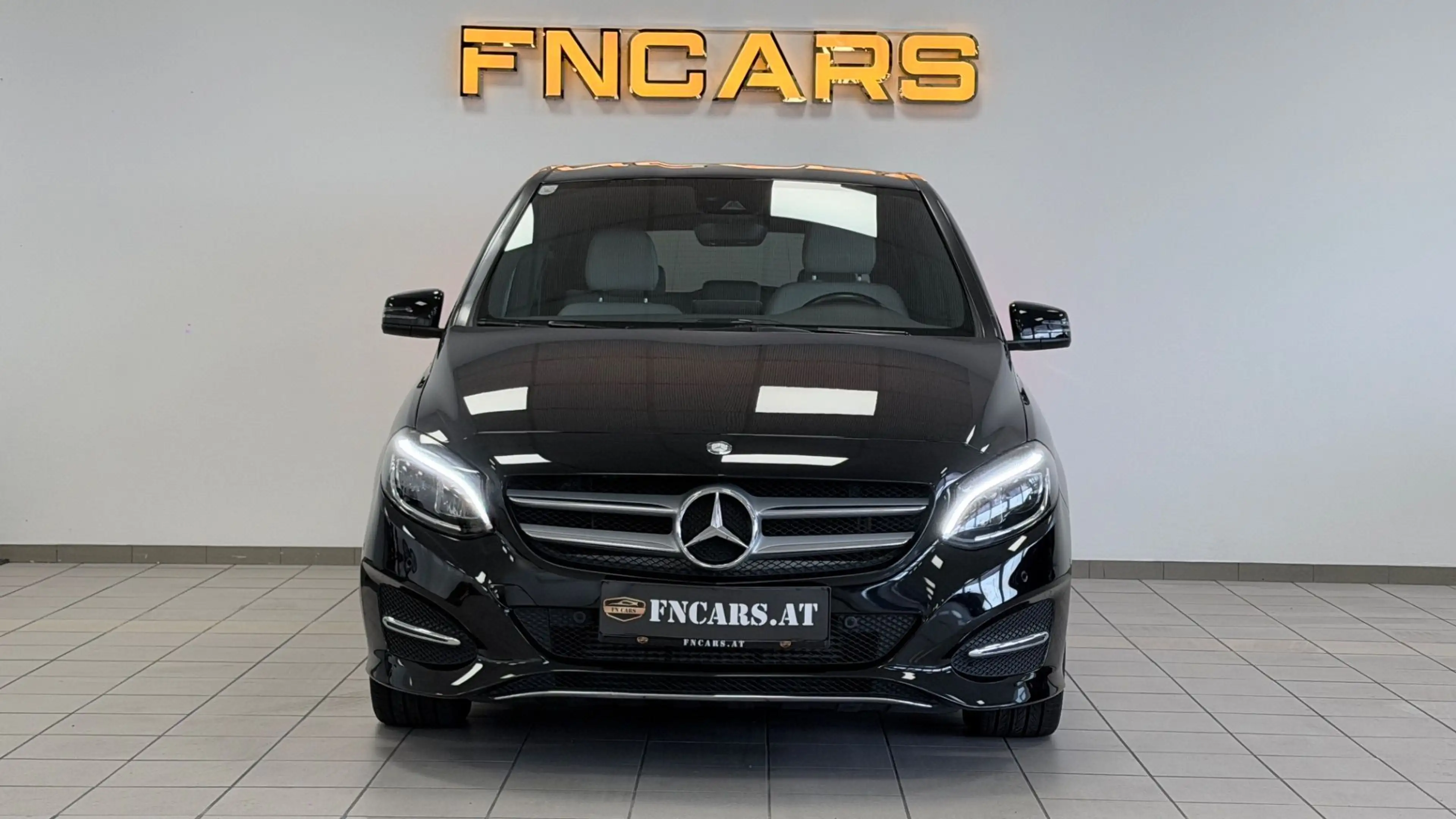 Mercedes-Benz B 200 CDI A-Edition Plus Aut. 4 Matic | LED Scheinwerfe — photo 2