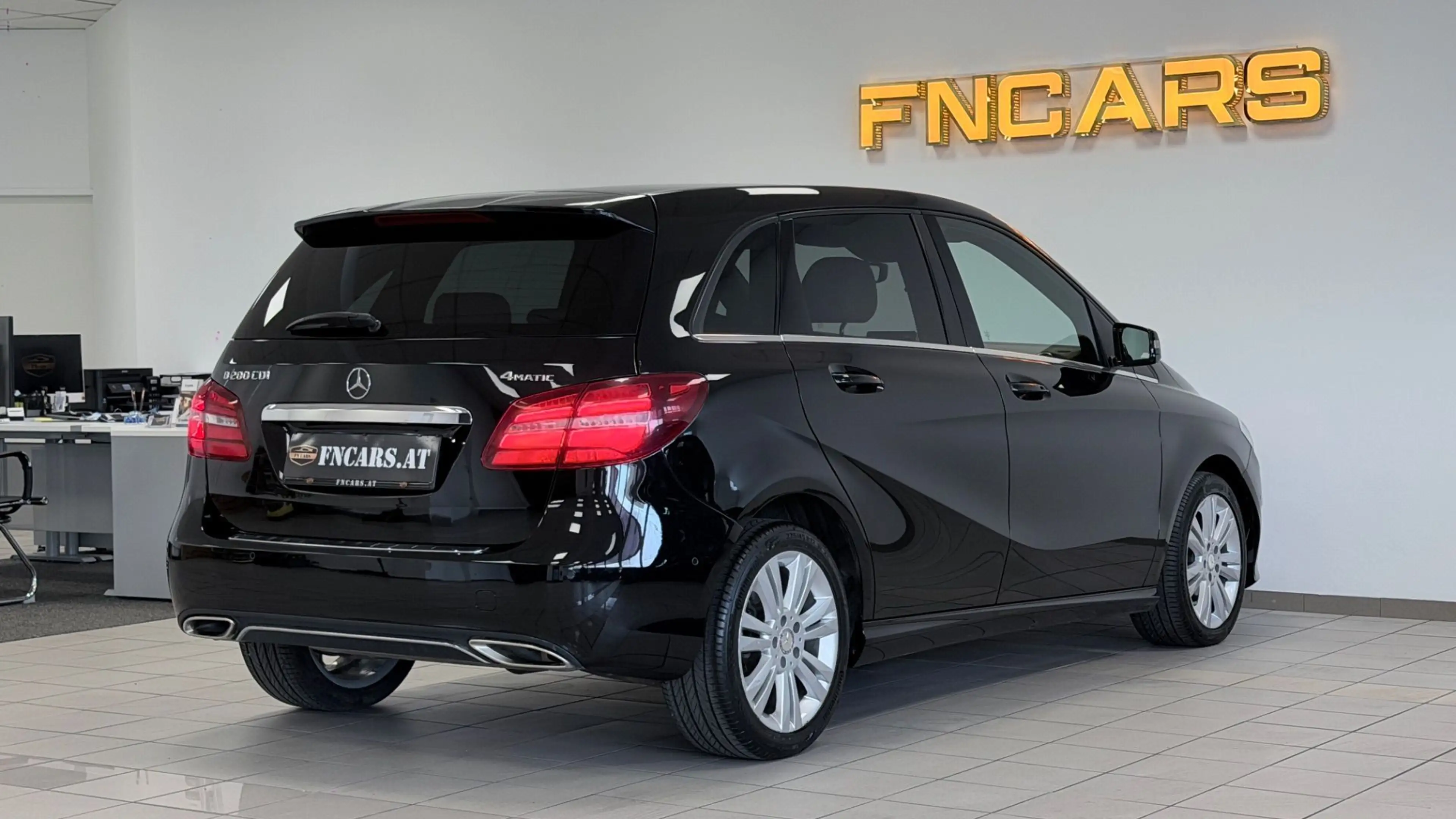 Mercedes-Benz B 200 CDI A-Edition Plus Aut. 4 Matic | LED Scheinwerfe — photo 9