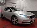 Volvo V40 V40 2.0 D2 Kinetic * BLTH * CAPT AV/AR* 212 X 48M* Argent - thumbnail 1