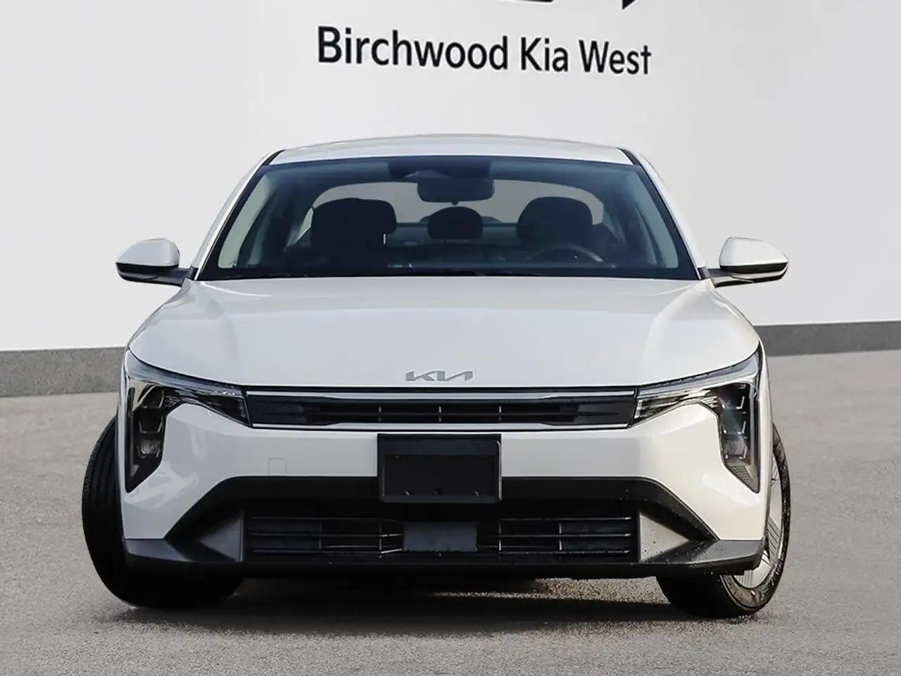 Kia K4 снимка Kia K4