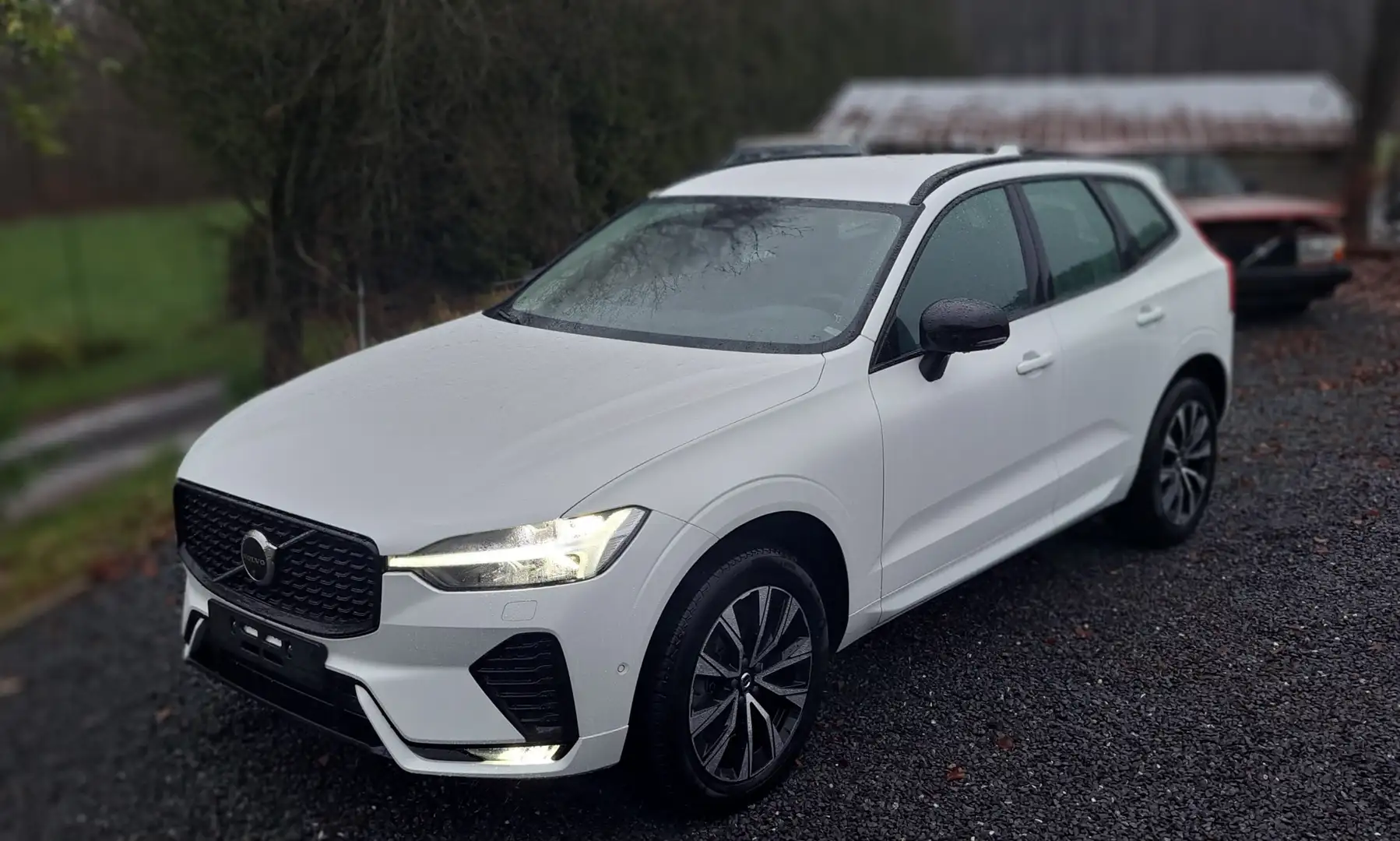 Volvo XC60 XC60 2.0 B4 MHEV Plus Dark Blanc - 1