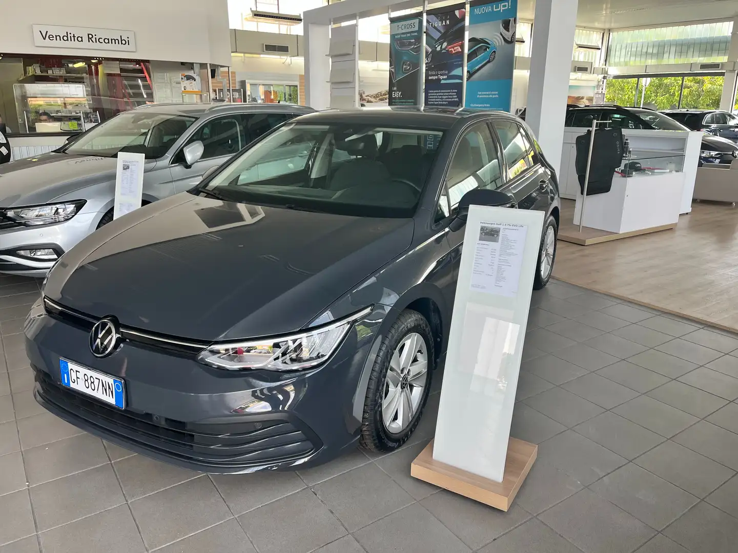 Volkswagen Golf 1.0 tsi evo Life 110cv Argent - 2