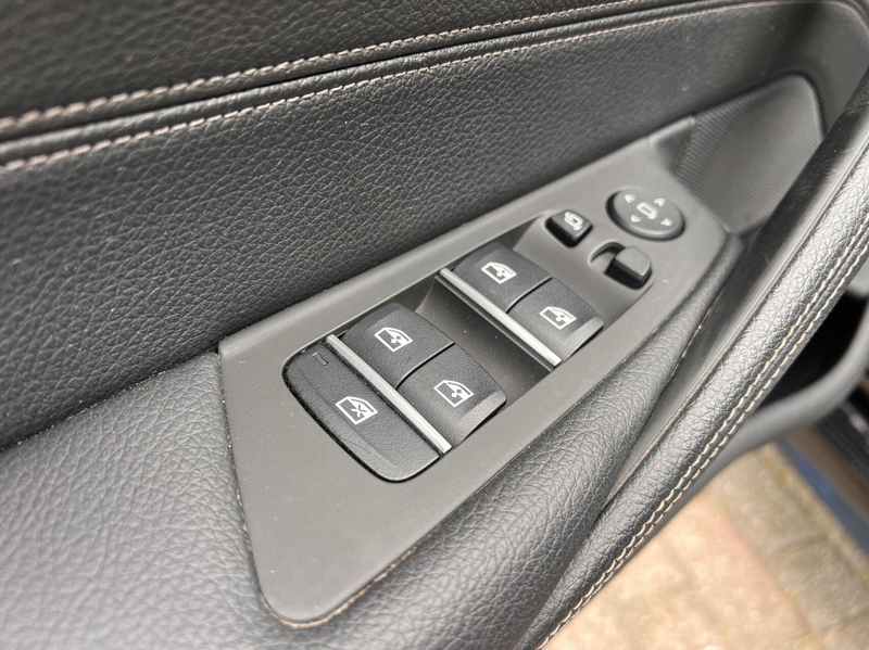 BMW 520 5-serie Touring 520i High Executive Clima Leder De — photo 46