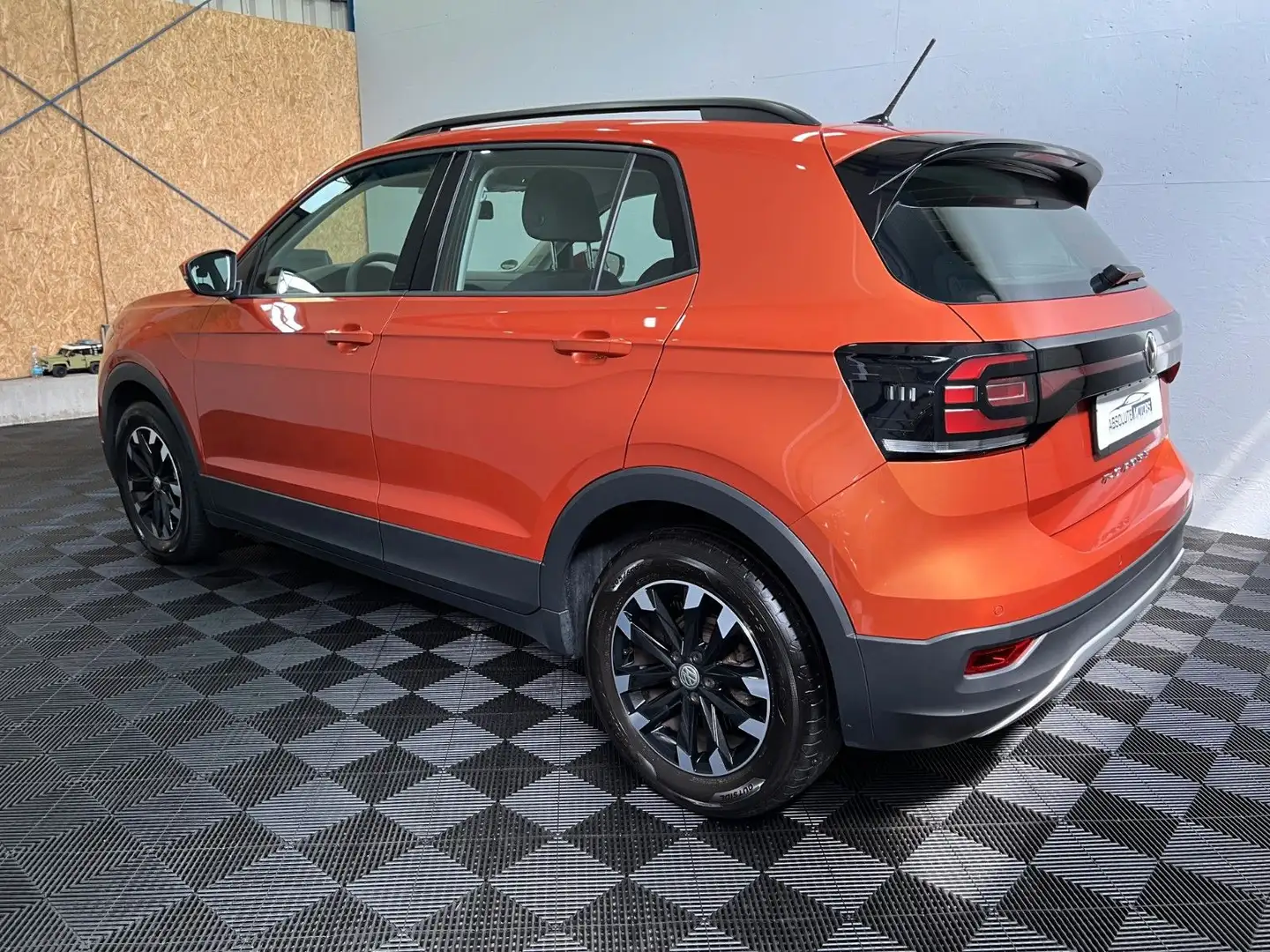 Volkswagen T-Cross 1,0TSI Life *AHK *1.Hd *5 Jahre Garantie Orange - 2