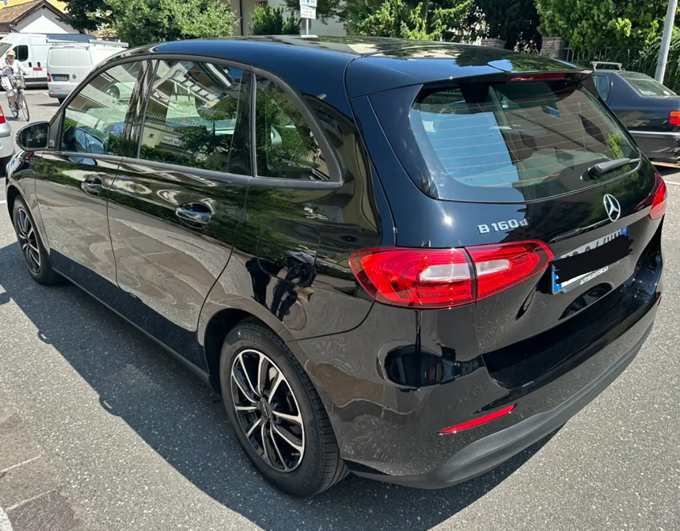 Mercedes-Benz B 160 d Premium Neopatentati - 2