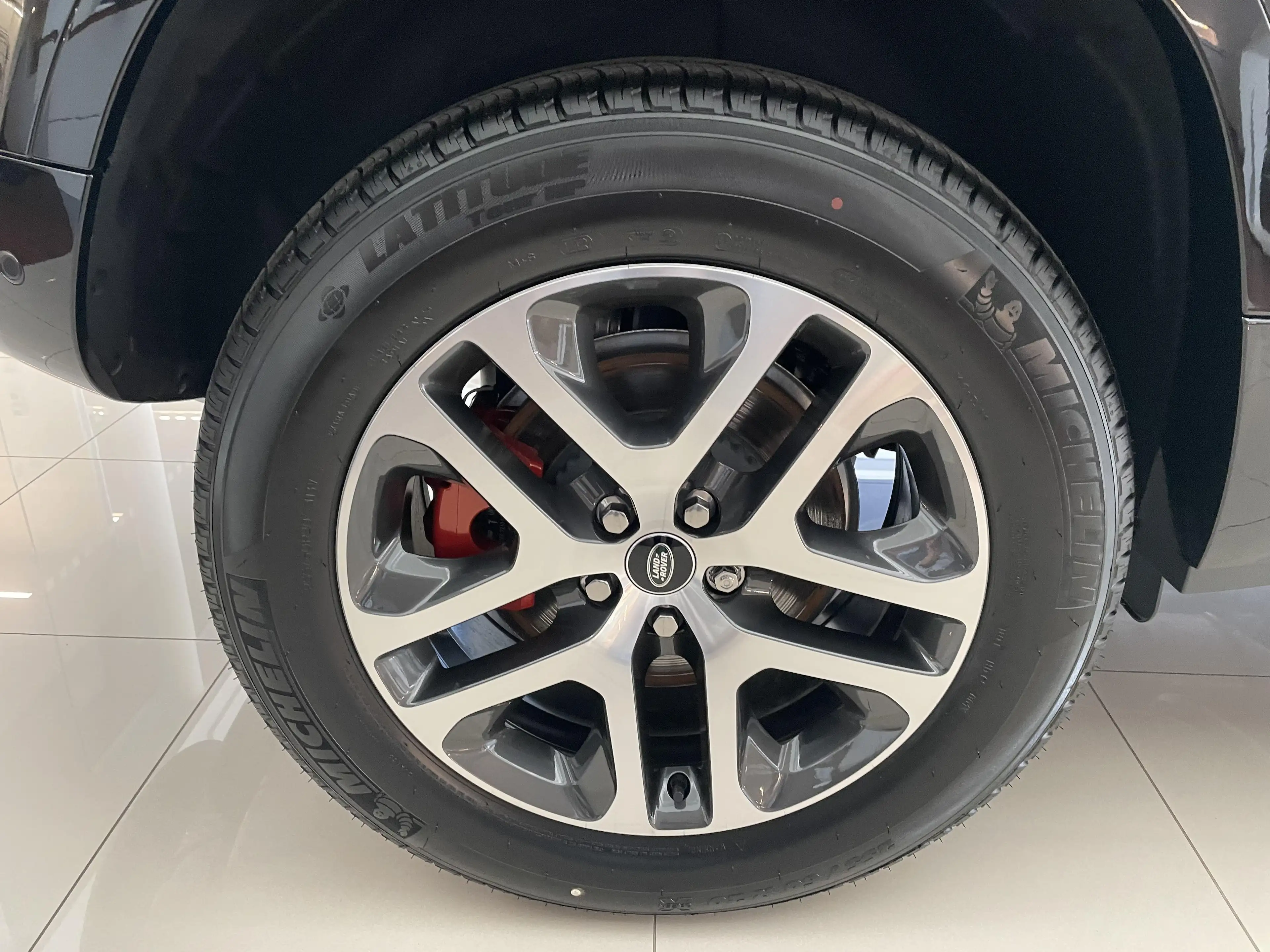 Land Rover Defender 90 D300 X DIRECT BESCHIKBAAR — photo 9