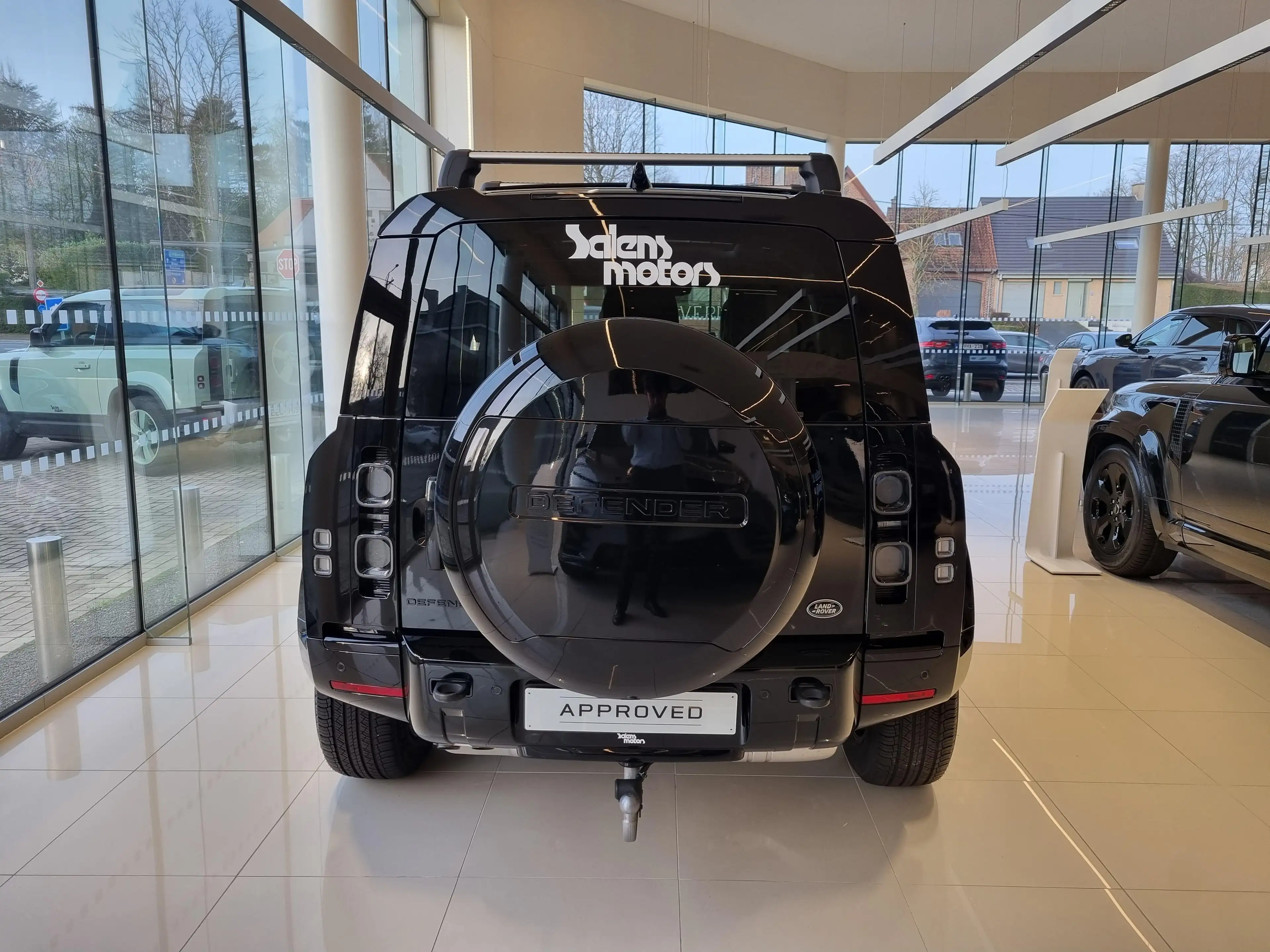 Land Rover Defender 90 D300 X DIRECT BESCHIKBAAR — photo 7