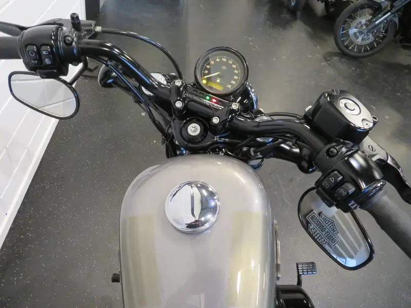 Harley-Davidson Sportster Forty Eight - foto 5