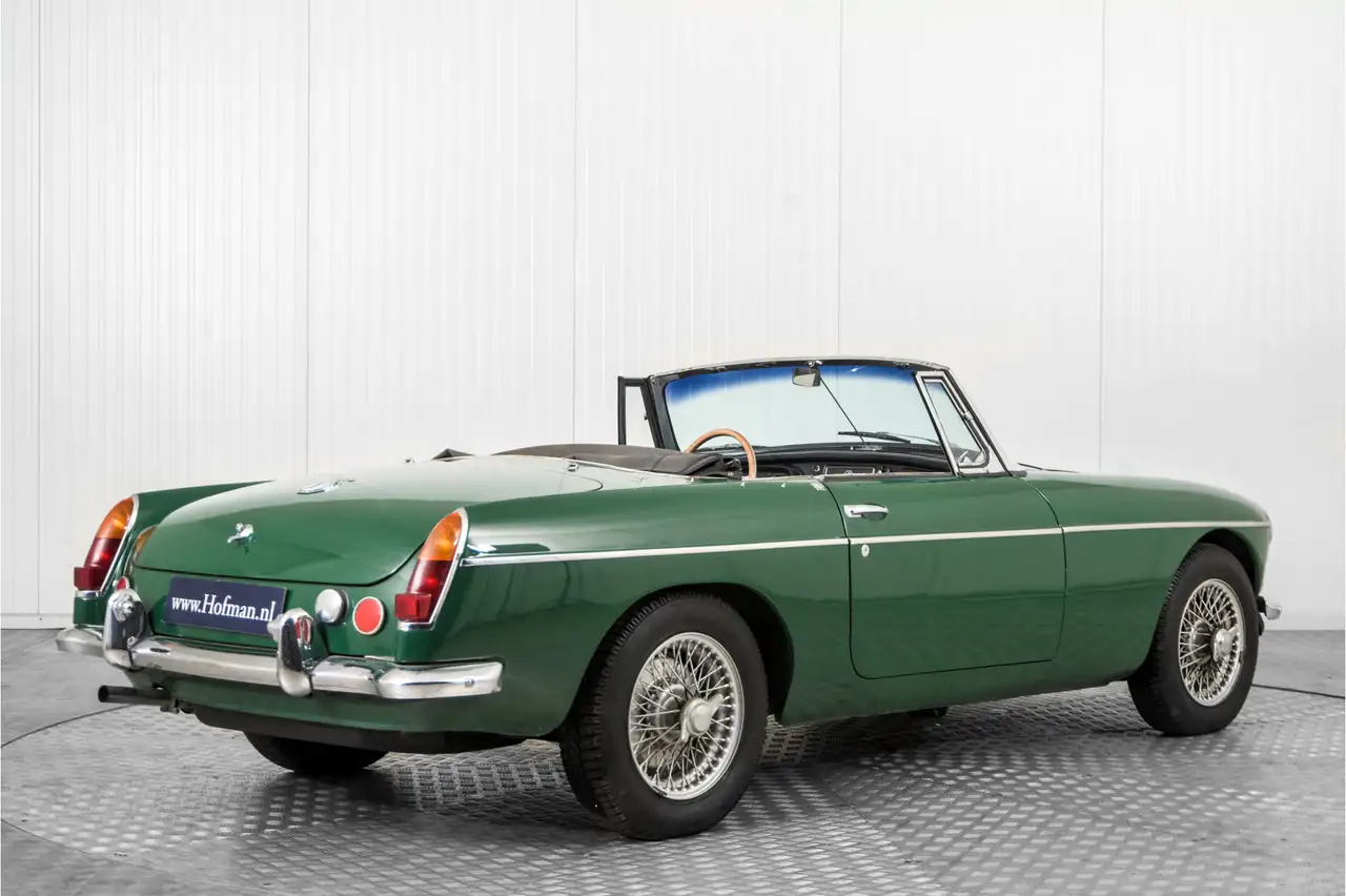 MGB 1.8 met overdrive , spaakwielen, foto 2